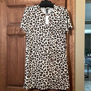 Leopard print Tee shirt dress!
